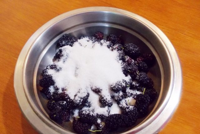 Mulberry jam: recipes