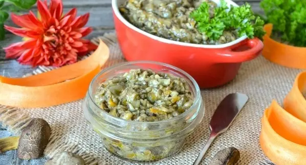 Mushroom caviar from mossiness mushrooms for the winter: recipes You will lick your fingers