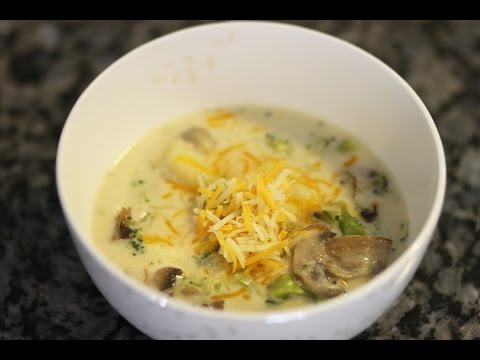 Mushroom cream soup (soup puree) from champignons with cream: calories, cooking recipes