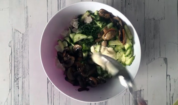 Mushroom dishes with mayonnaise