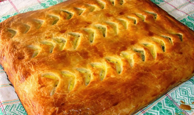 Mushroom pie: with potatoes, cabbage and meat, recipes with photos