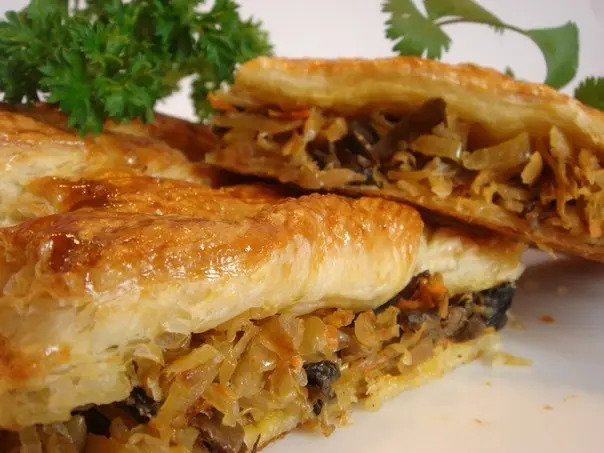 Mushroom pie: with potatoes, cabbage and meat, recipes with photos