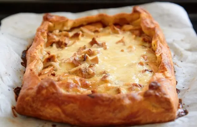 Mushroom pie: with potatoes, cabbage and meat, recipes with photos