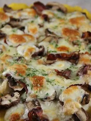 Mushroom pizza recipes with champignons