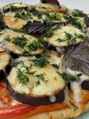 Mushroom pizza recipes with champignons