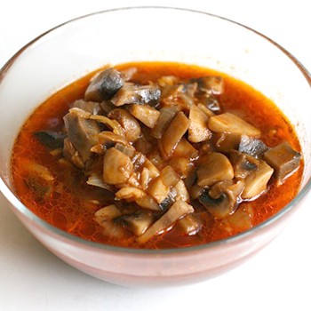 Mushroom recipes in tomato sauce