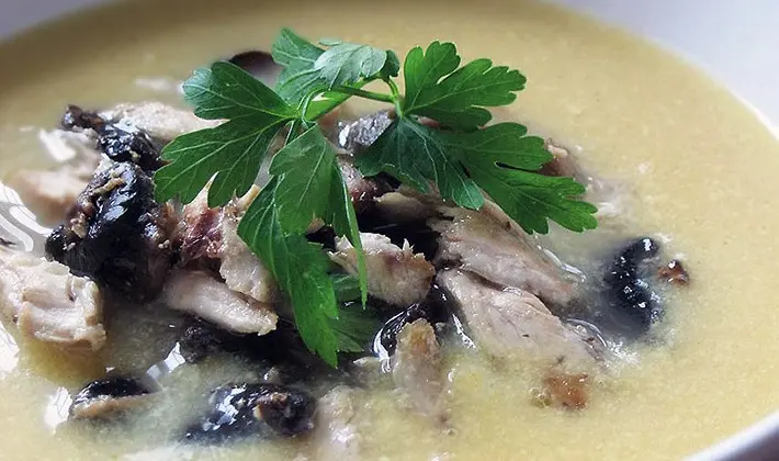 Mushroom soups: homemade recipes