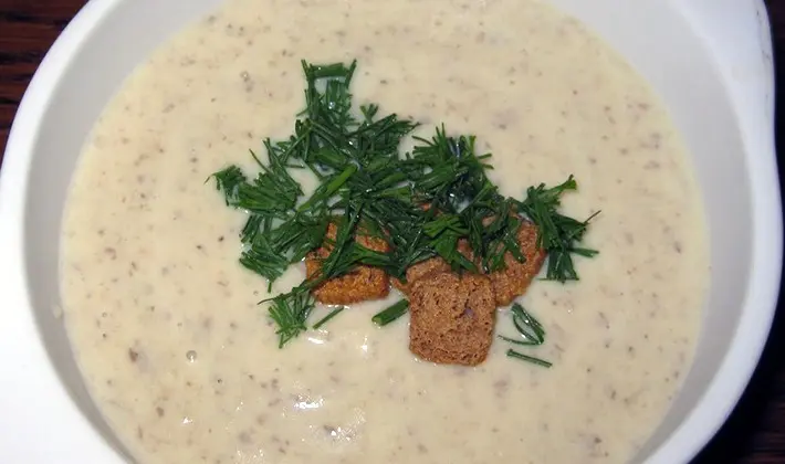 Mushroom soups: homemade recipes