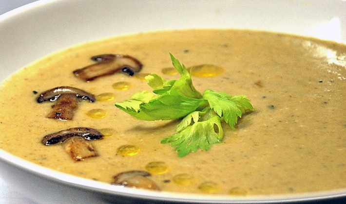 Mushroom soups: homemade recipes