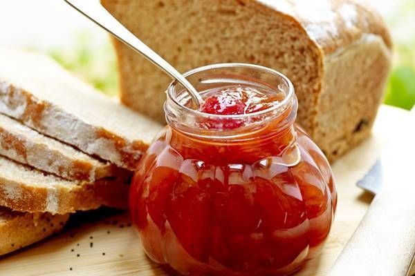 Orange jam: recipes for making sweets in a slow cooker, bread machine at home