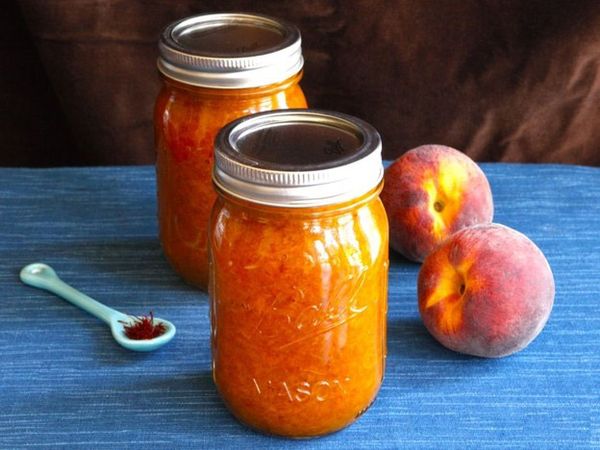 Orange jam: recipes for making sweets in a slow cooker, bread machine at home