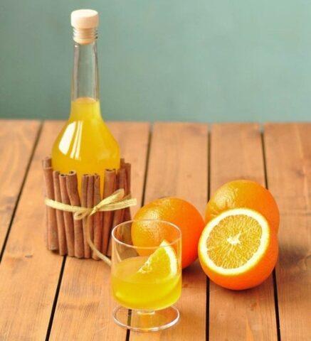 Orange tincture on moonshine at home: cooking recipes