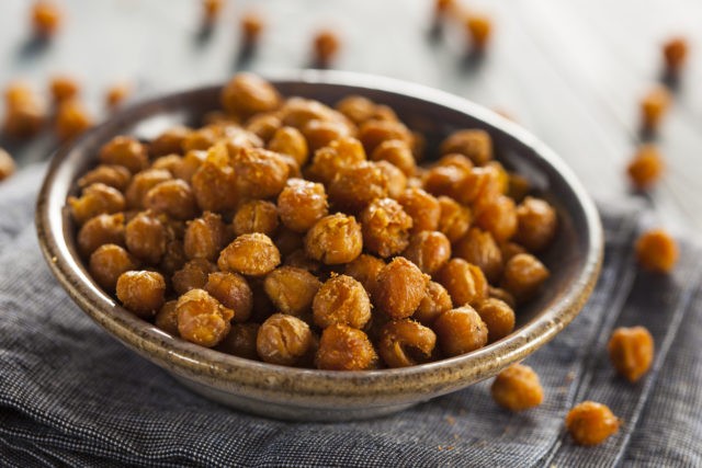 Oven baked chickpeas: cooking recipes with photos