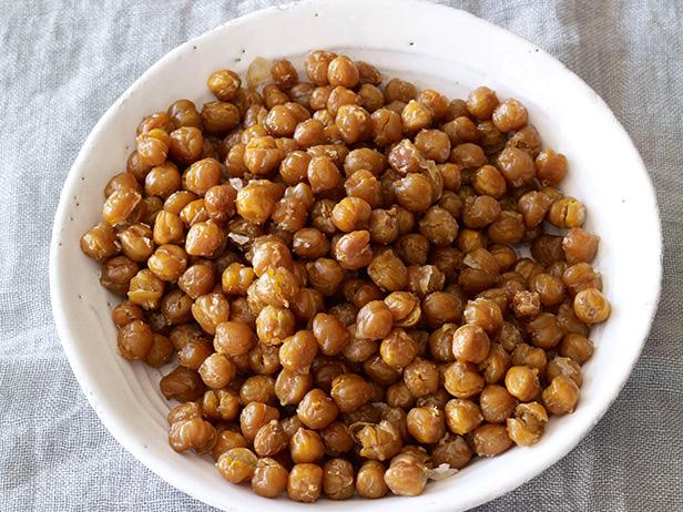 Oven baked chickpeas: cooking recipes with photos