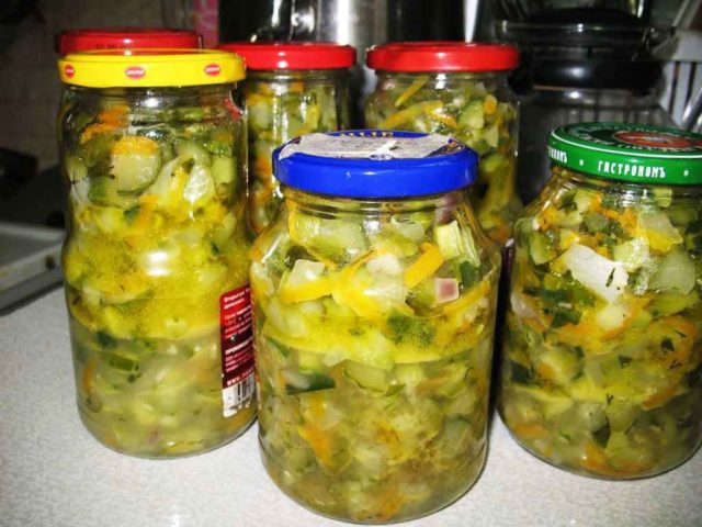 Overgrown (overripe) pickle cucumbers for the winter: 6 recipes