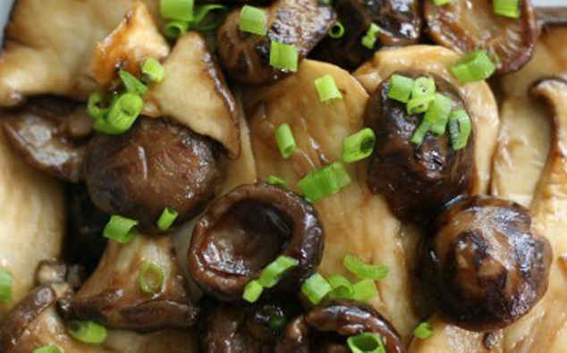 Oyster mushrooms: how much to fry in a pan, delicious cooking recipes