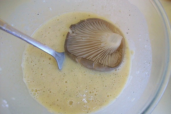 Oyster mushrooms in batter: interesting recipes