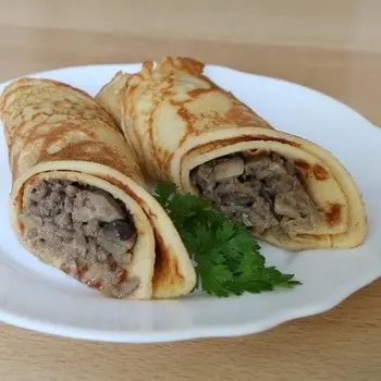 Pancakes with meat and mushrooms: cooking recipes