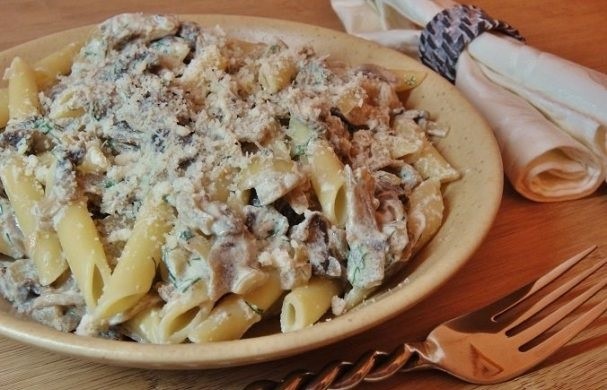 Pasta with mushrooms: recipes with photos