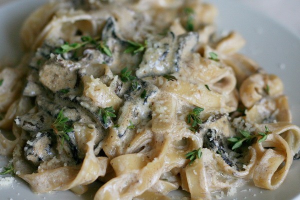 Pasta with mushrooms: recipes with photos