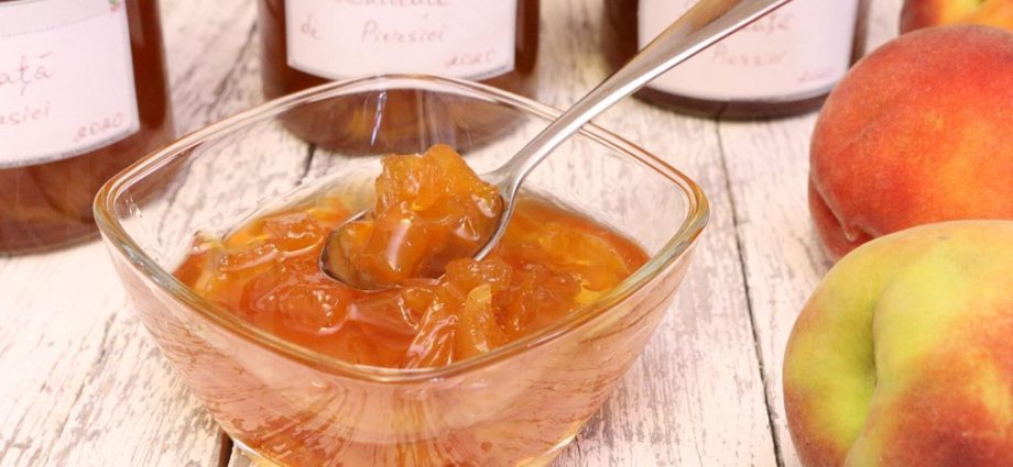 Peach confiture for the winter: 11 simple recipes