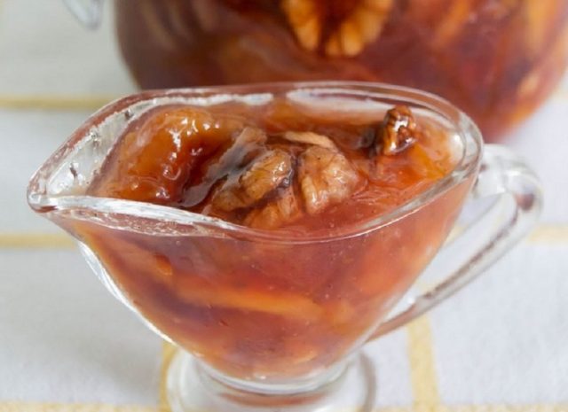 Peach jam with nuts: 7 recipes