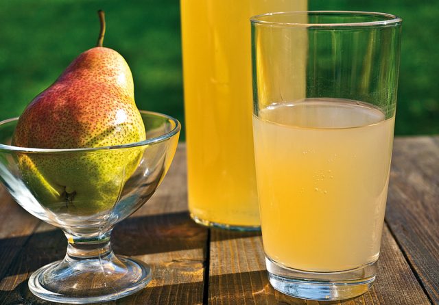 Pear cider