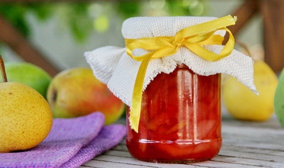 Pear jam with lemon: a recipe for the winter