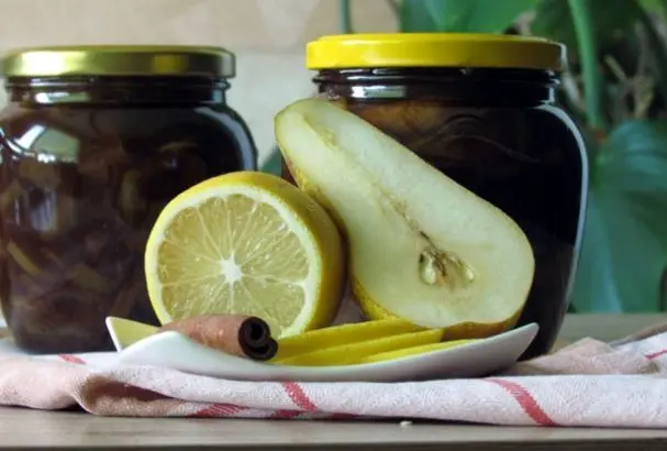 Pear jam with lemon: a recipe for the winter