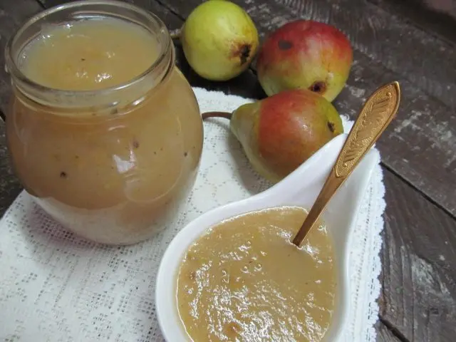 Pear jelly for the winter