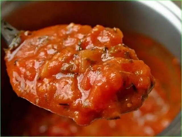 Pepper lecho in a slow cooker