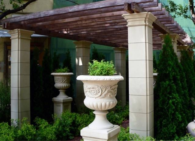 Pergolas in landscape design