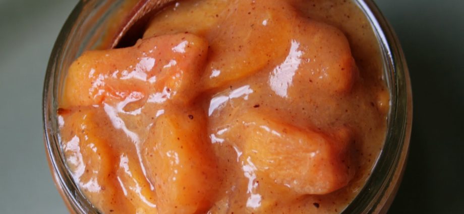 Persimmon compote recipe for the winter