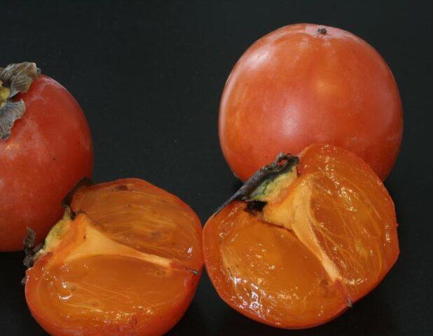 Persimmon: useful properties and contraindications for use for women and men