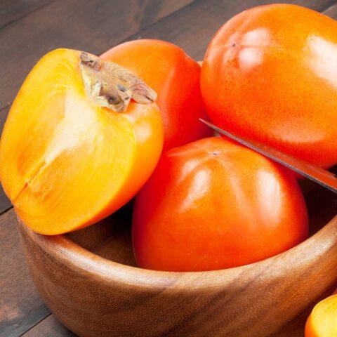 Persimmon variety Rossiyanka: photo and description