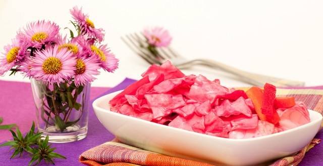 Pickled Cabbage with Instant Beetroot