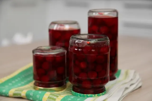 Pickled cherries for the winter: recipes for a snack, like olives, spicy, for meat, in Azerbaijani