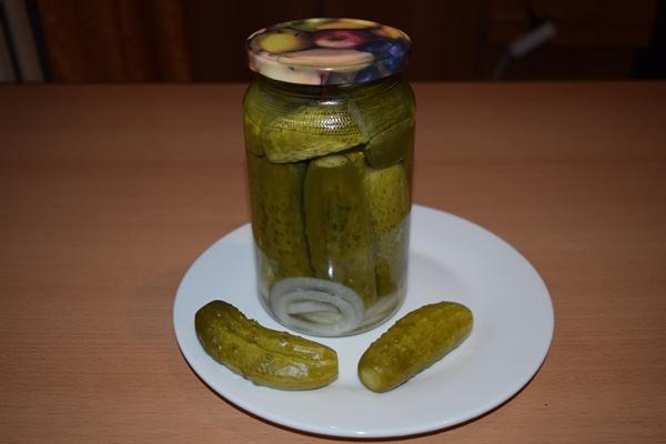 Pickled cucumbers like Bulgarian (in Bulgarian): the most delicious recipes for the winter with onions, carrots