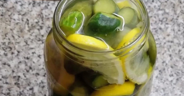 Pickled cucumbers with lemon for the winter: recipes, reviews