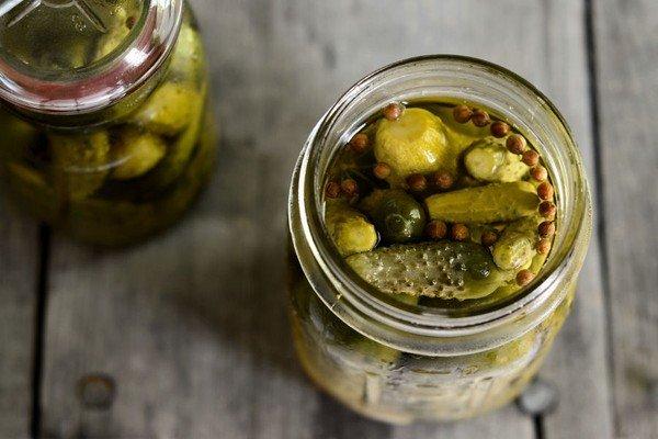 Pickled cucumbers with mustard seeds: recipes for the winter