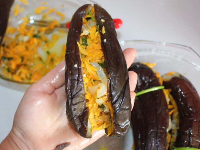 Pickled Eggplant Recipes with Carrots and Garlic