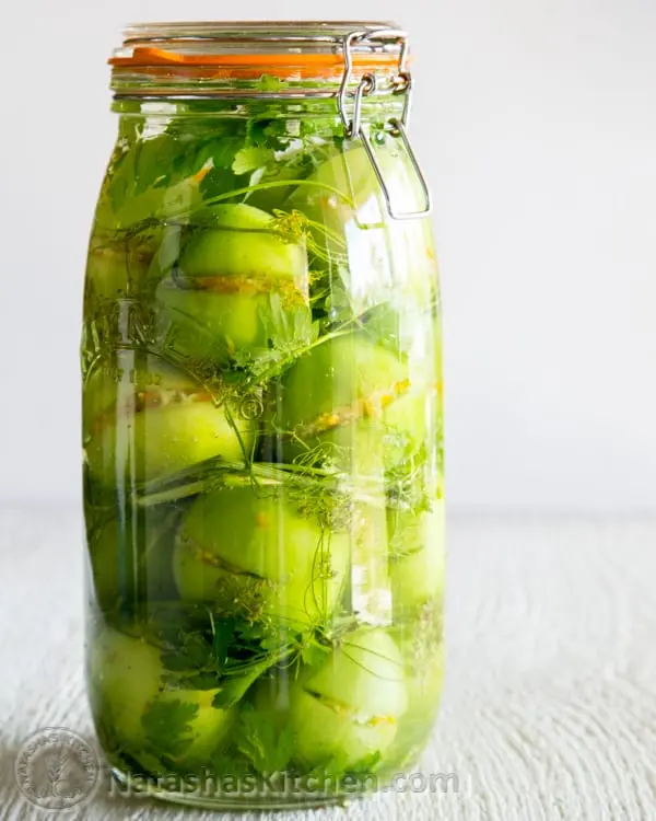 Pickled green tomatoes with stuffing