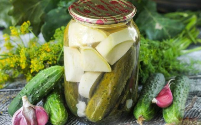 Pickled patissons with cucumbers for the winter: recipes for pickling, pickling, salads