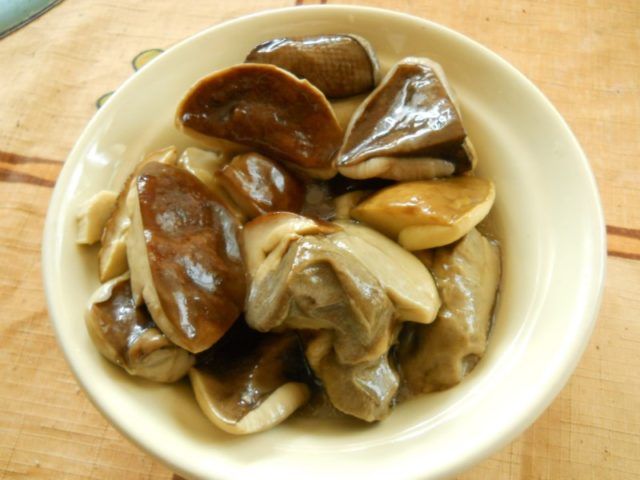 Pickled porcini mushrooms: recipes without sterilization