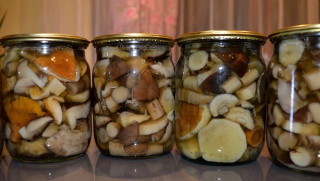 Pickled serushki: a recipe for cooking for the winter