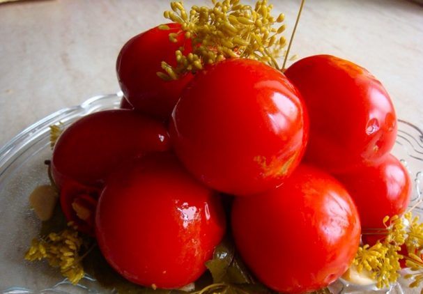 Pickled tomatoes for the winter