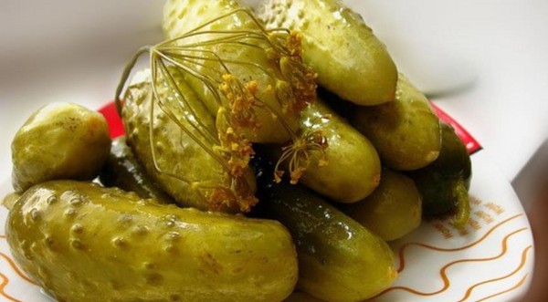 Pickles with fermentation (stray, fermented) for the winter: the best recipes for a 1-liter jar