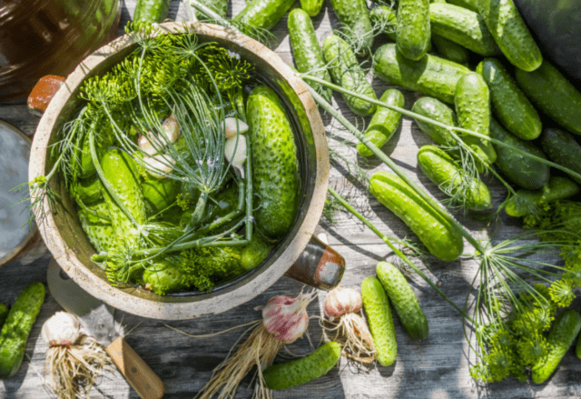 Pickles with fermentation (stray, fermented) for the winter: the best recipes for a 1-liter jar