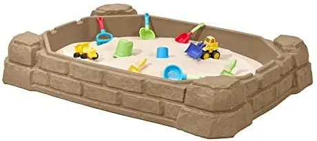 Plastic sandbox for giving 