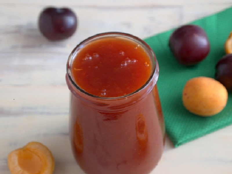 Plum jam for the winter